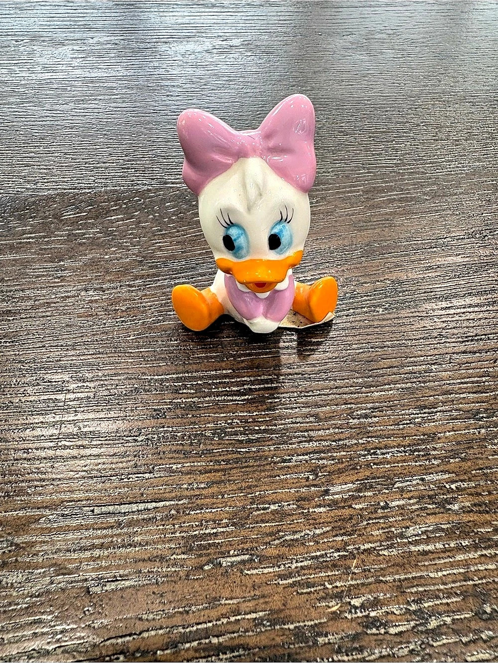 Disney Daisy Duck Figurine in White & Pink